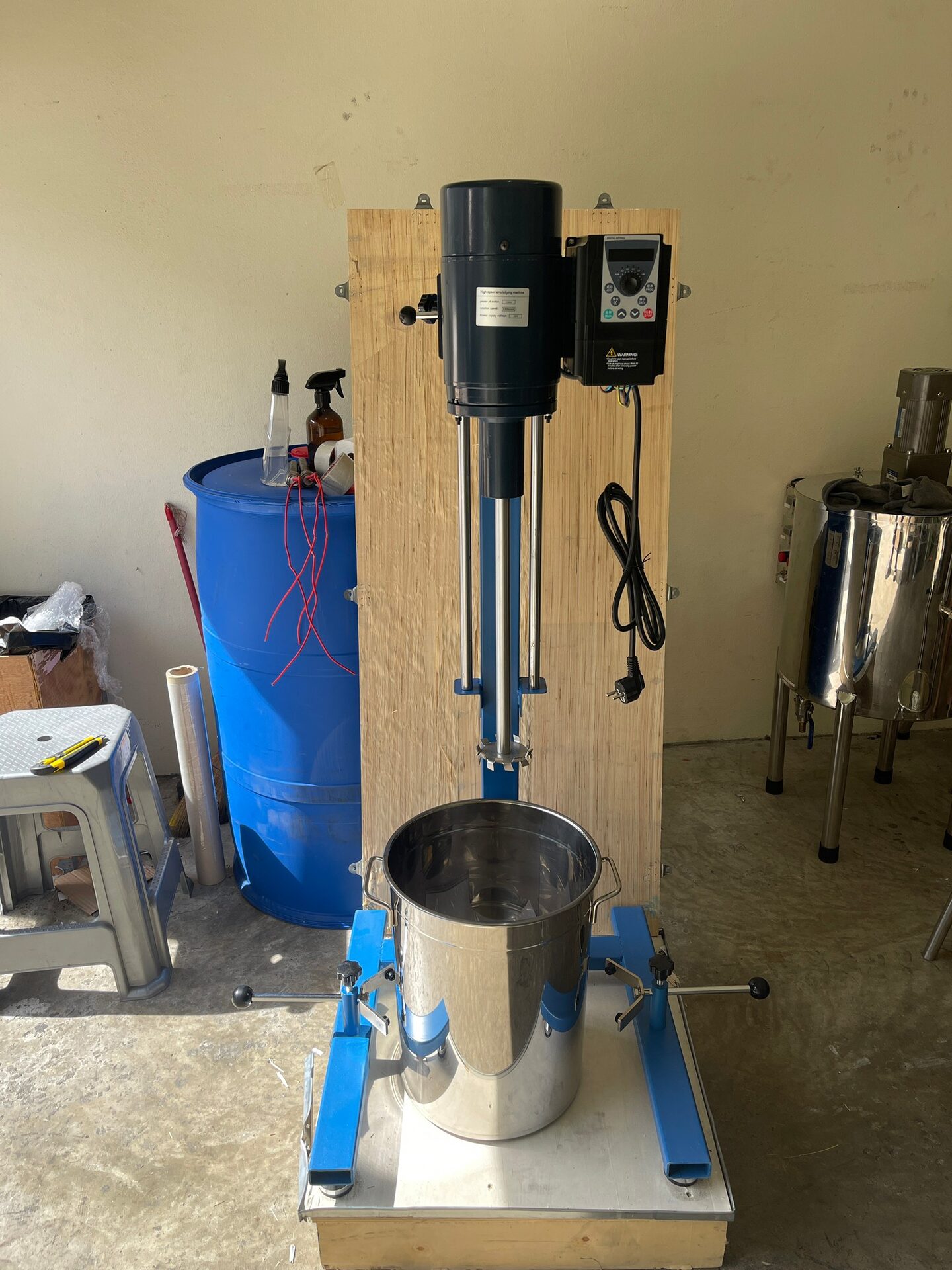 🌟 เครื่องกวนผสมของเหลว เครื่องกวนครีม mixer รุ่น HR-1100JFS 🌀💧 นวัตกรรมการผสมและกวนสารที่มีประสิทธิภาพสูง เอนกประสงค์ ใช้งานได้หลากหลาย!