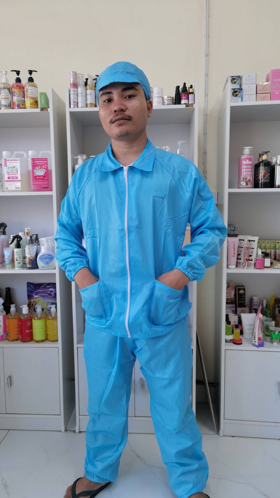 🏭👕 ชุดทำงานในโรงงาน(เสื้อ+กางเกง+หมวก) ชุดป้องกันไฟฟ้าสถิต เสื้อสูท เสื้อกันฝุ่น BRT-003 🌈✨
