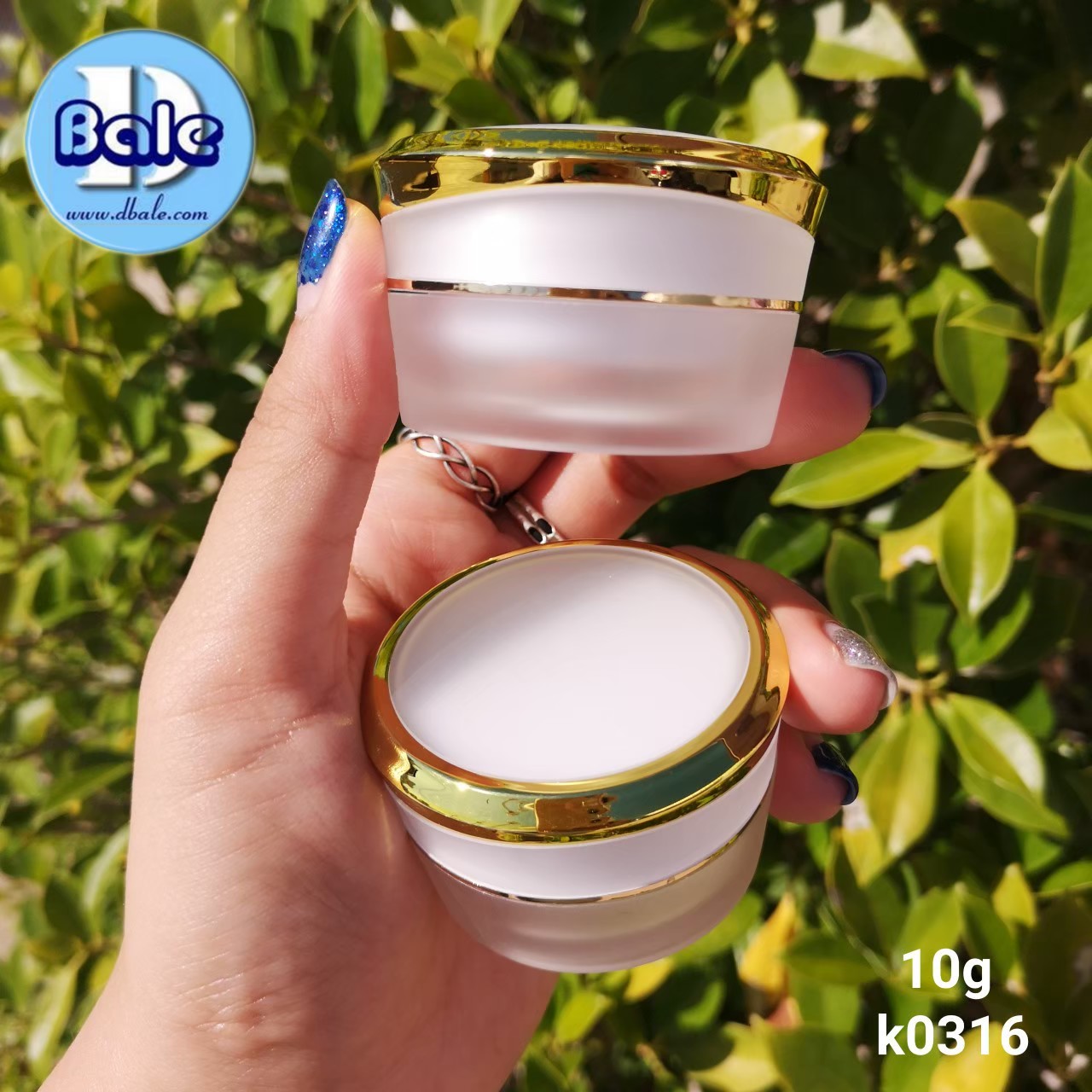 ขายส่ง-ขายปลีก กระปุกฝากลม(เตี้ย) สีใสขุ่น ขอบทองเงา 10กรัม