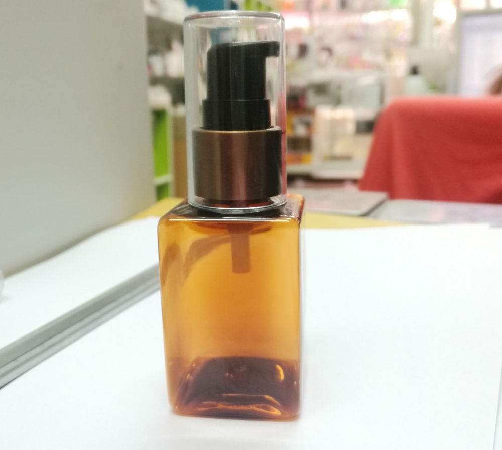 sb-050ml ชา #20 sqr + ปั้มเจลครอบใส ดำน้ำตาล