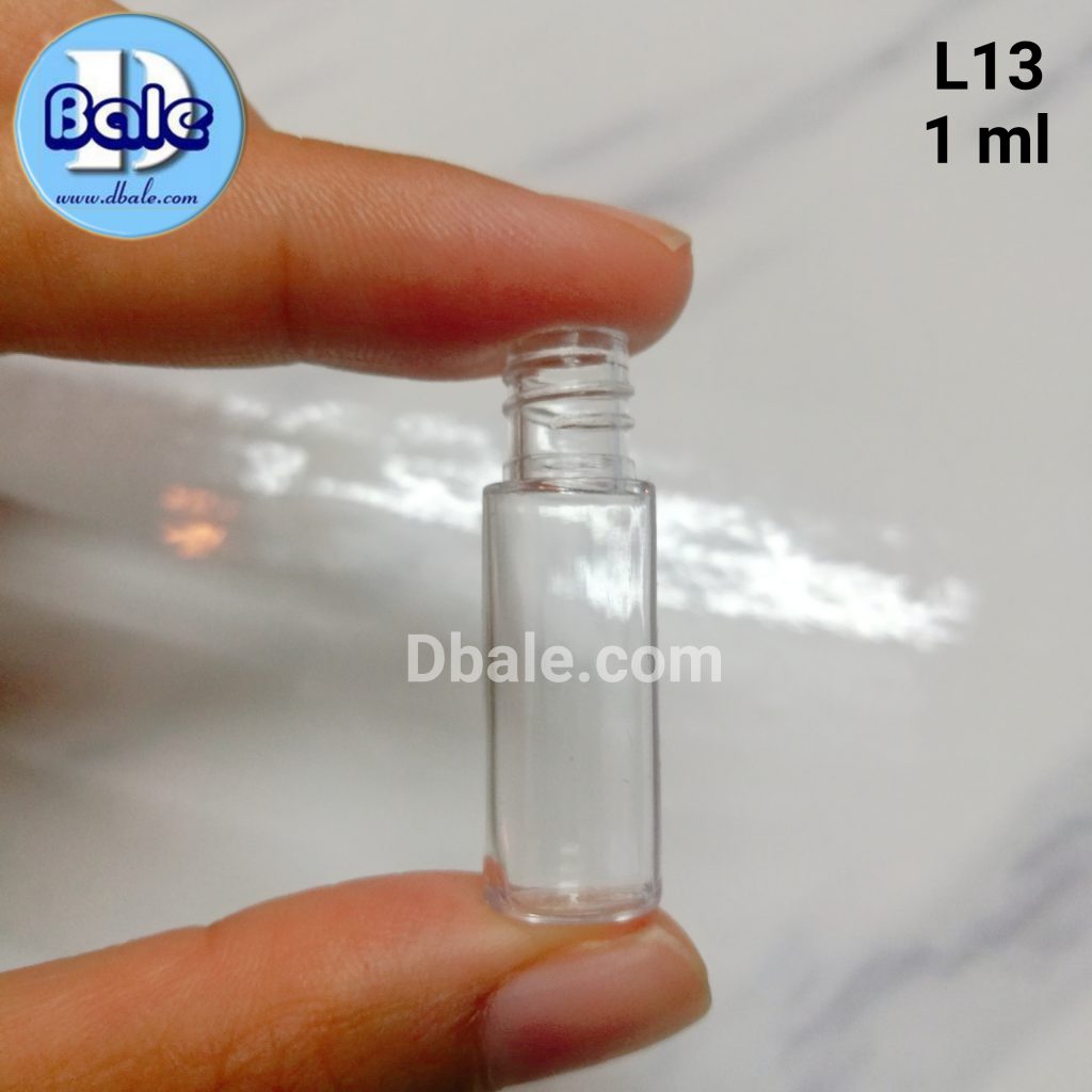 ลิปกลอส L13 ขนาดเพียง 1 ml บรรจุเทสเตอร์ได้สบายเลยจ้า